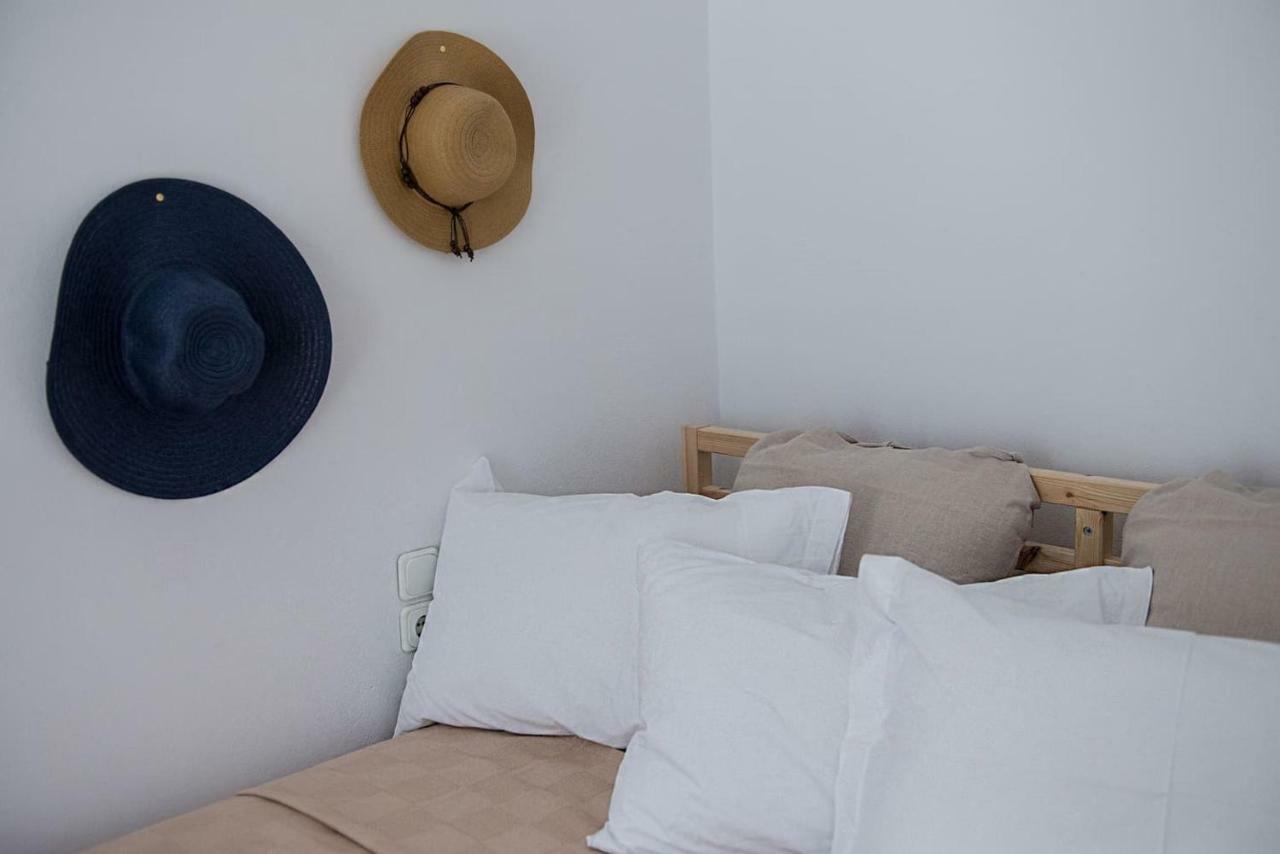 Aquarella-Stylish Veranda Apartment In Centre Of Poros Town Exterior photo